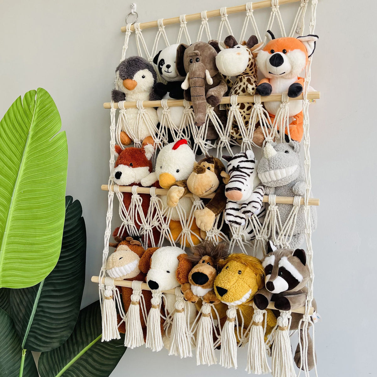 🧸3-Tier Wall Hanging Plush Toy Storage Net with Tassels