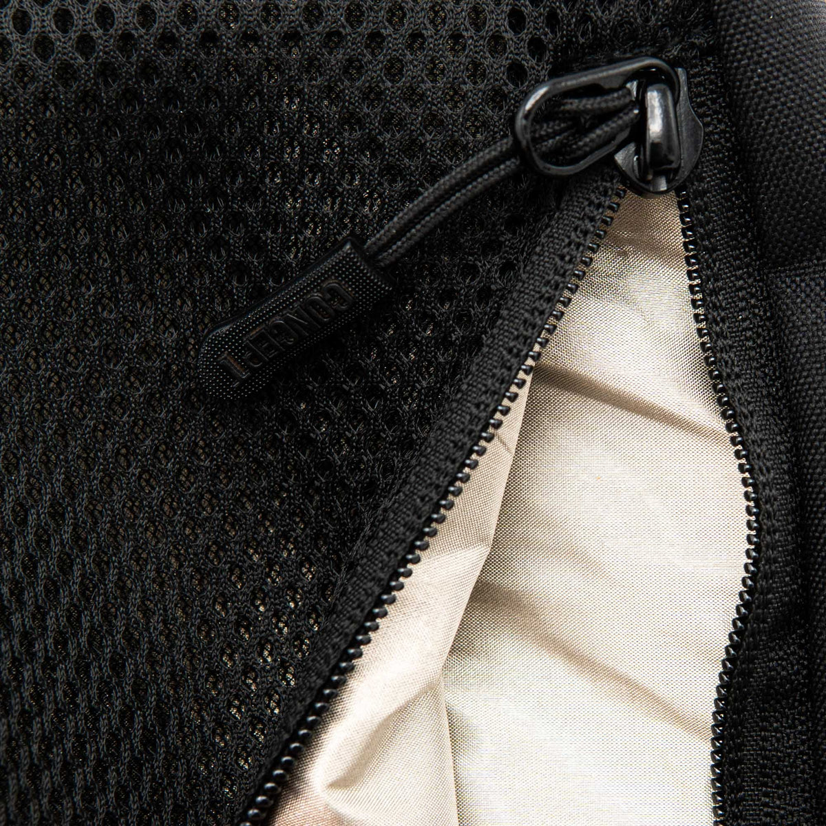 🔥HOT SALE🔥⭐Anti-Theft Everyday Sling Bag – Lightweight Crossbody Travel Pack