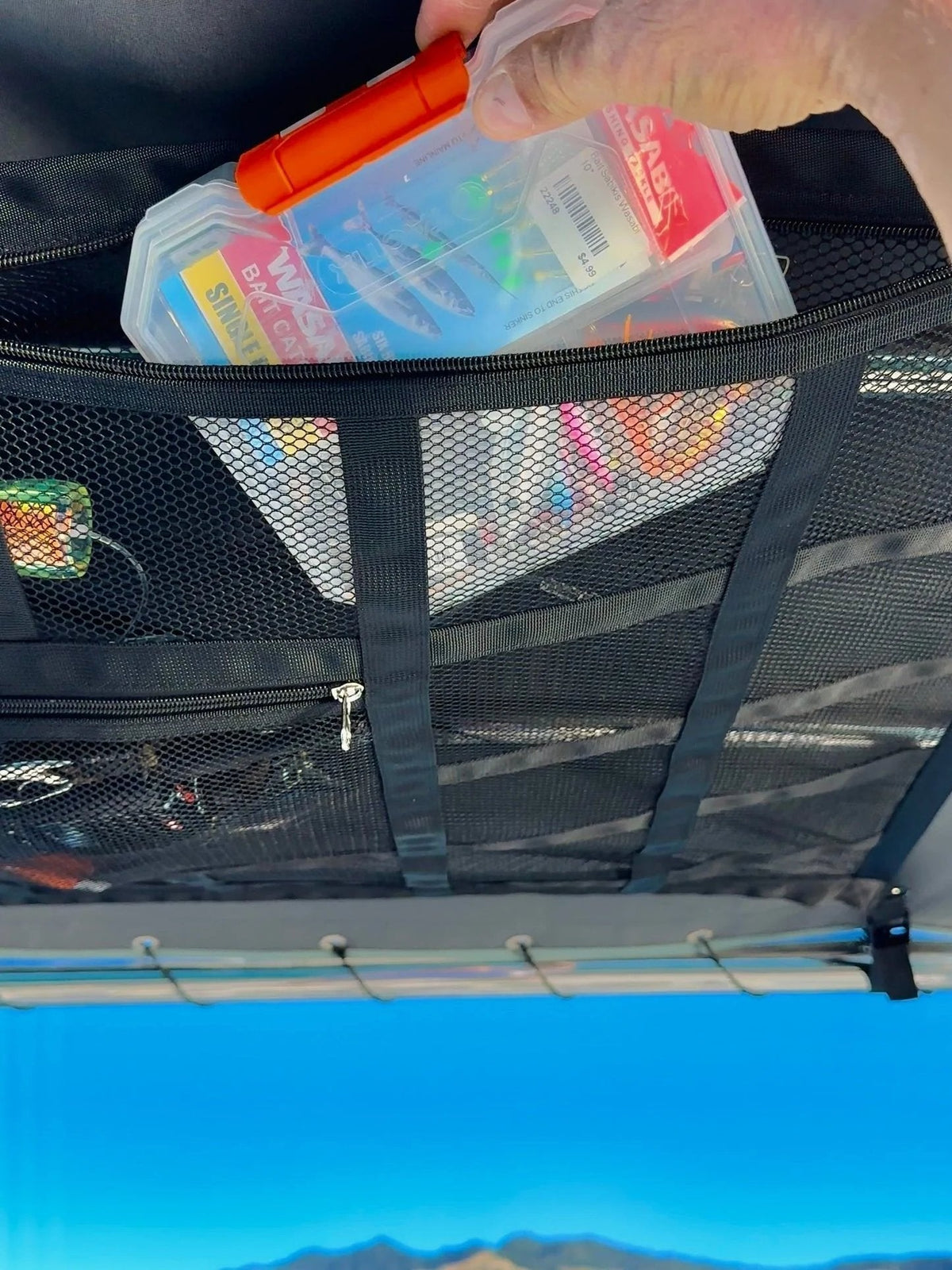 🚙 Rooftop Cargo Storage Bag – Extra Travel Space | Special Sale