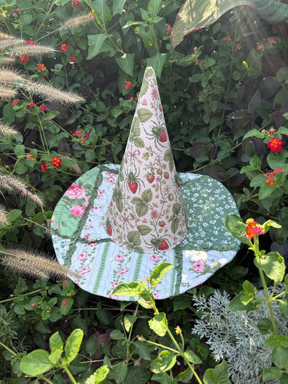 🔥Last Day 49% OFF - The Quilted Witch Hat | Handcrafted Folk Art Hat