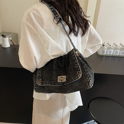 Retro Large Capacity Chain Strap Shoulder Bag