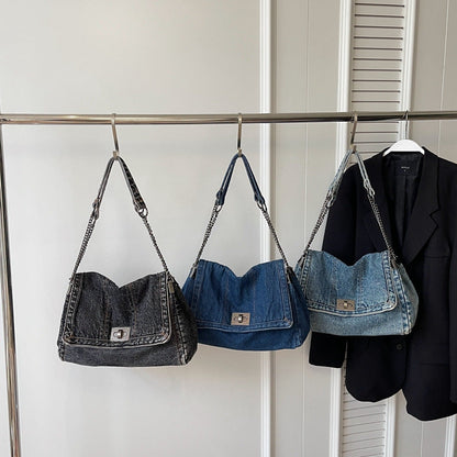Retro Large Capacity Chain Strap Shoulder Bag